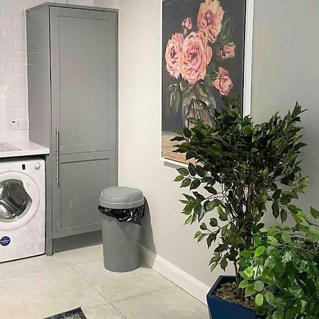 Close To Belfast City Centre.Modern Opened Planned Экстерьер фото